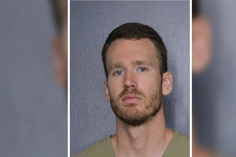 Police officer Brain Sguros was arrested. He is accused of having used a dead person’s identity for years.