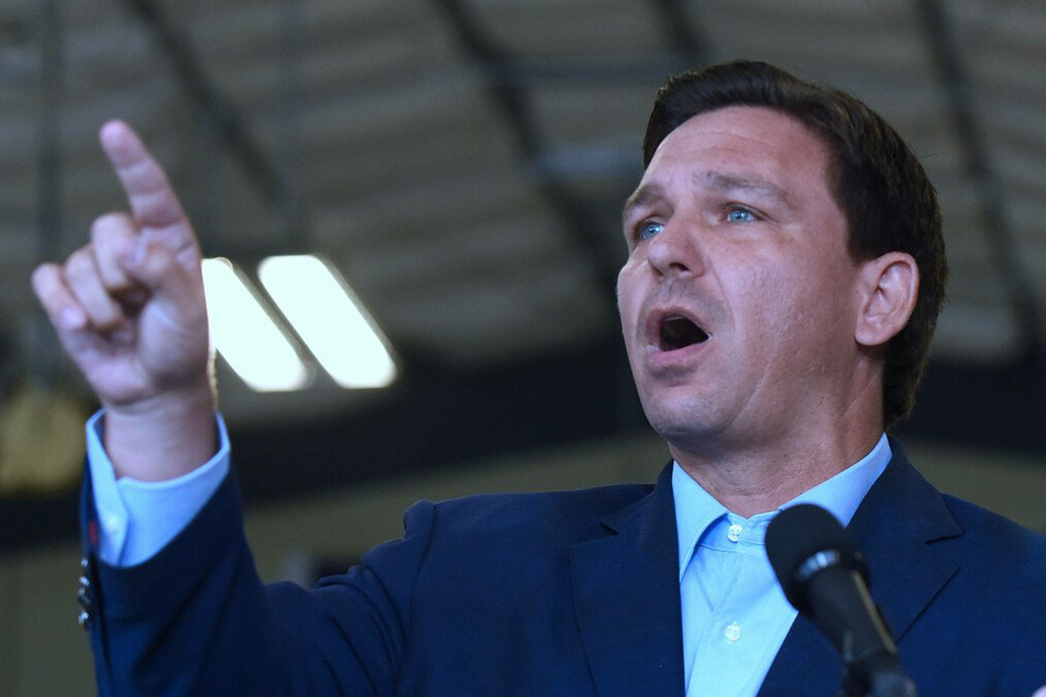 Florida Governor Ron De Santis calls for legislation against vaccine passports