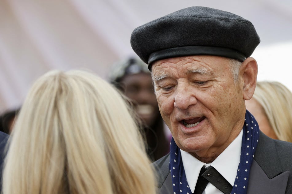Bill Murray's "inappropriate behavior" shuts down production on Being Mortal