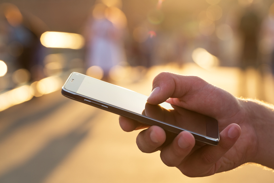 Coronavirus can survive for 28 days on touchscreens
