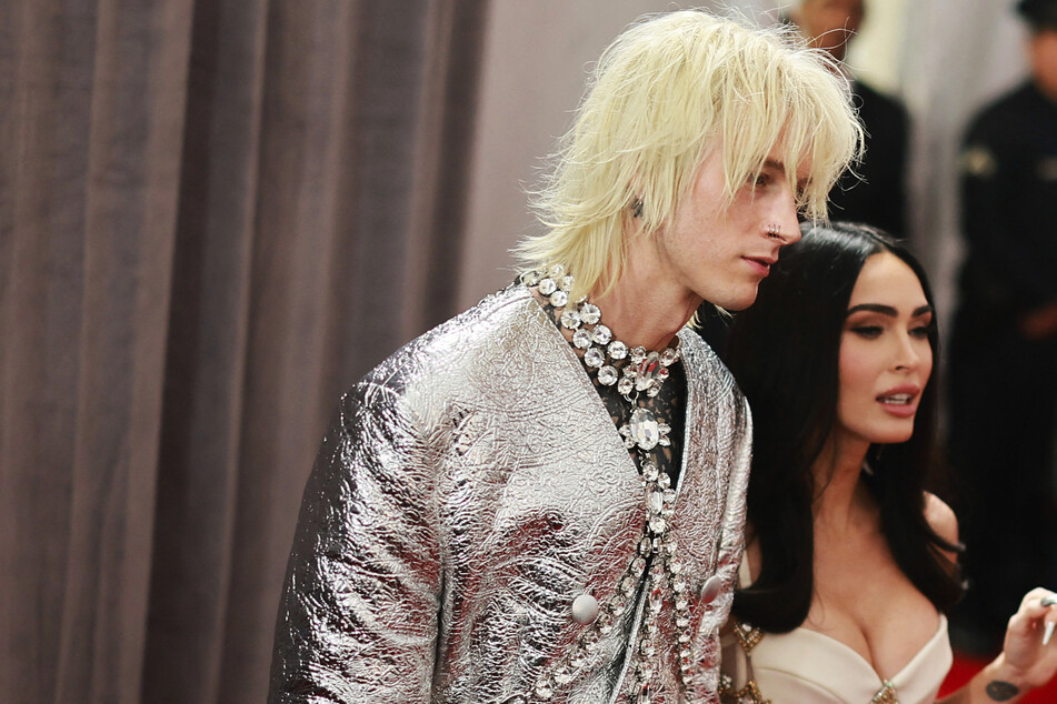Megan Fox and Machine Gun Kelly skip town for Hawaii amid relationship woes