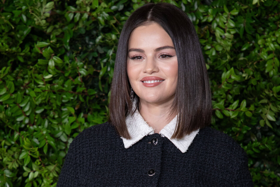 Selena Gomez dished on her early celebrity crushes and first kiss in a new interview with W Magazine.