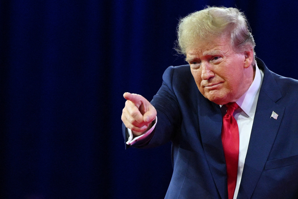 Donald Trump fooled his supporters by texting a message claiming he was suspending his campaign on Monday.