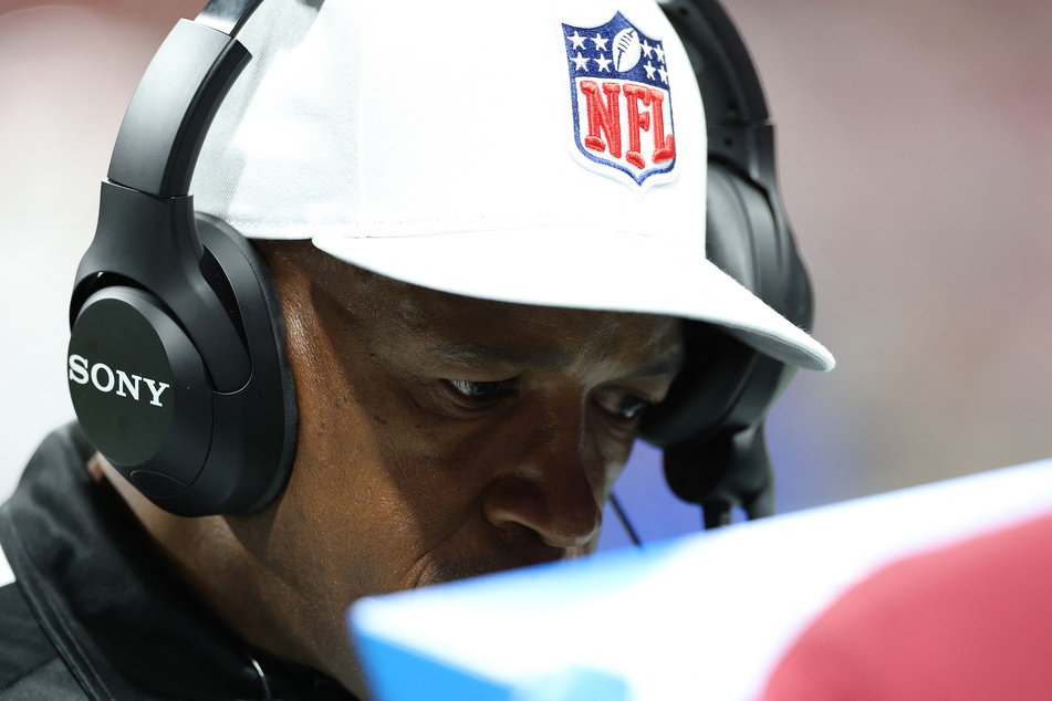 Shawn Smith has eight years of experience as an NFL referee.