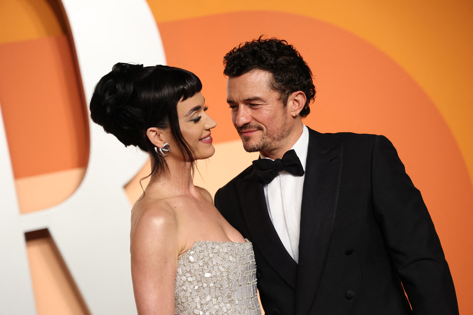 Katy Perry (l.) and Orlando Bloom were engaged for six years before they split up.