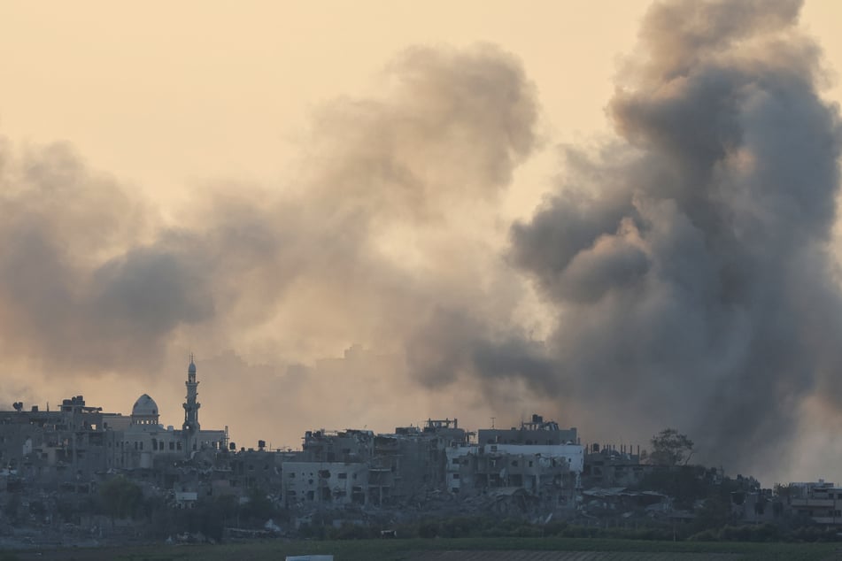 Israel resumes water supply to southern Gaza amid evacuation