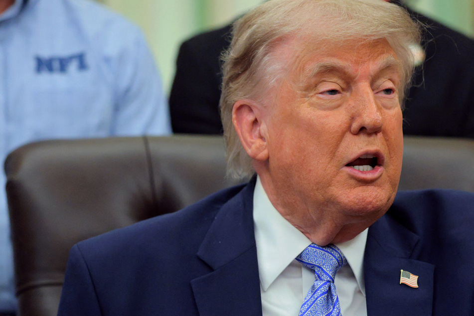 Trump ramps up pressure on Supreme Court over birthright case: "It would be a disgrace"