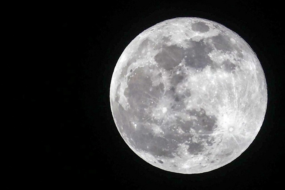 NASA directed to create first-ever lunar time standard