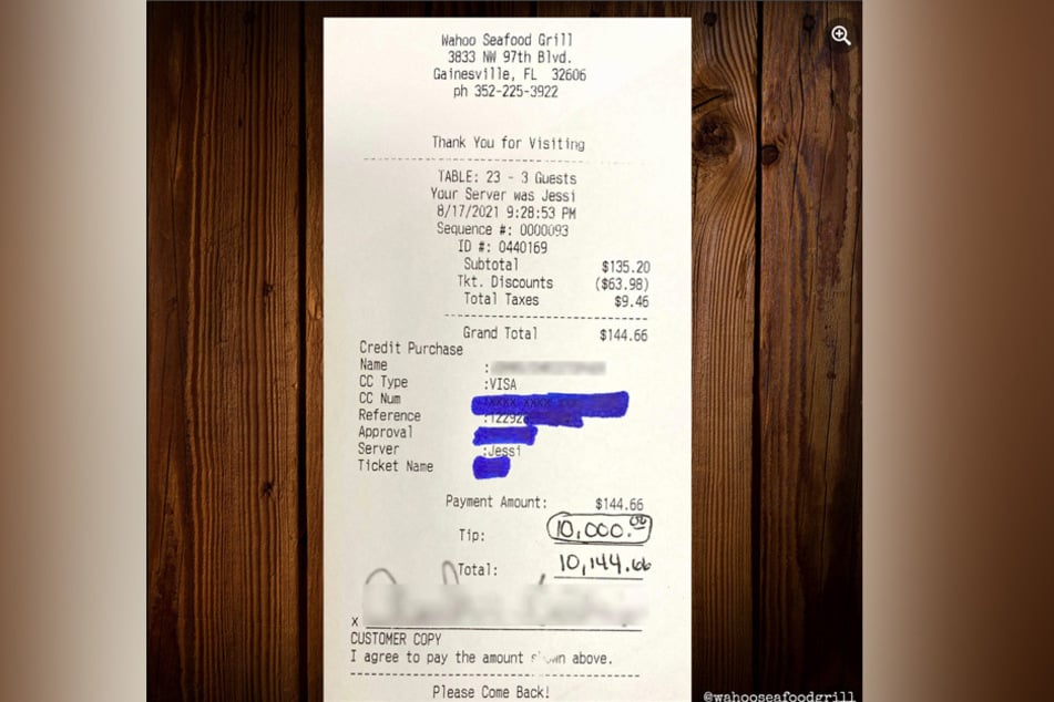 Staff at Florida restaurant get tip of a lifetime from an overly-appreciative diner