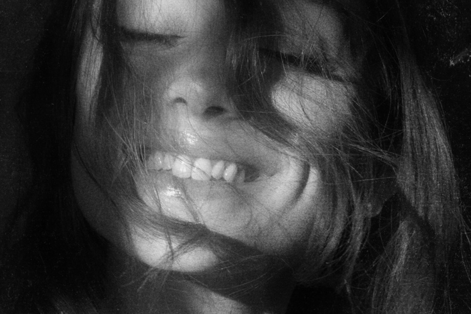 Ariana Grande has finally let her fans know the name and release date of her highly anticipated new album!