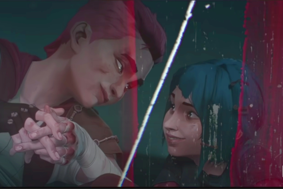 Vi (left) and her sister Powder in Arcane's first episode.