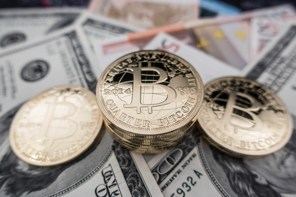 Currently, the 10,000 bitcoins would be worth $365 million.