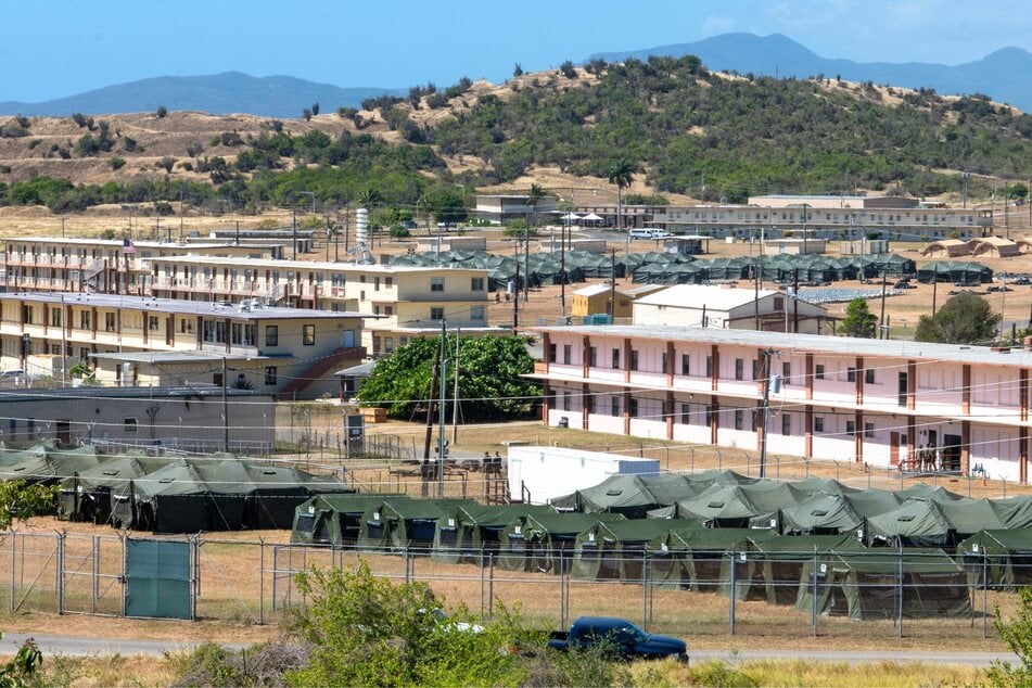 President Donald Trump's administration has removed the 41 remaining migrants being held at Guantánamo Bay and returned them to the US.
