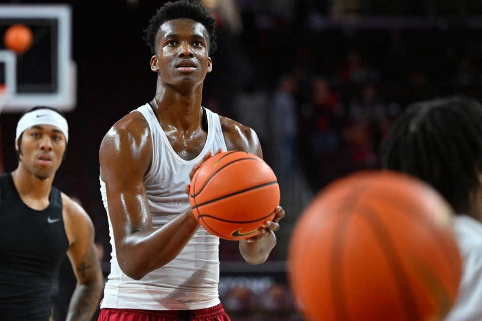Vince Iwuchukwu's comeback on the court has served a bigger purpose than just basketball, as the California native has become a huge source of emotional support to his teammates.
