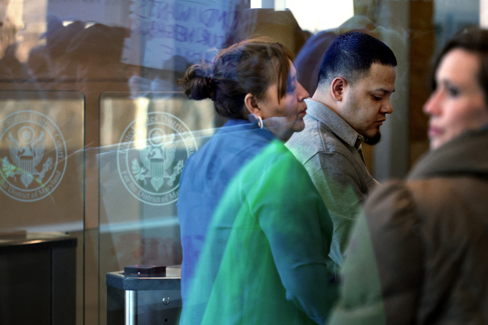Trump administration moves to deport Kilmar Ábrego García to Liberia despite removal block
