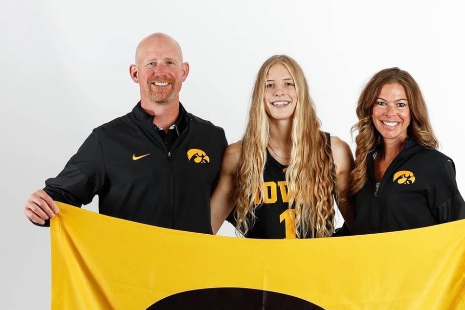 Iowa women's basketball commit Ava Jones involved in serious accident