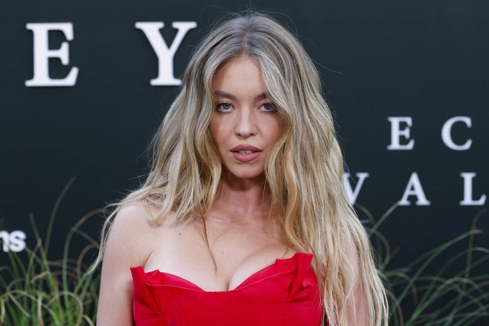 Sydney Sweeney is back to her signature look these days, but she's fresh off a dramatic transformation for an upcoming biopic.