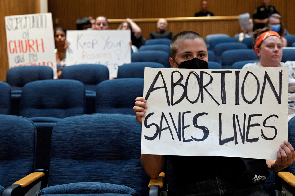 Texas woman forced to leave for emergency abortion amid state Supreme Court battle