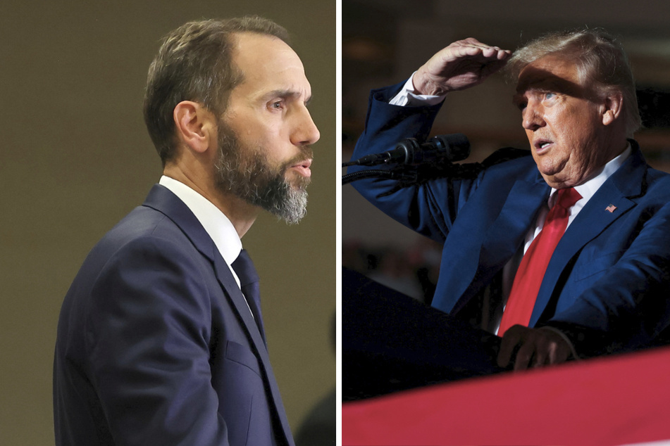 Former President Donald Trump (r.) has been indicted for a second time in an investigation led by special counsel Jack Smith.