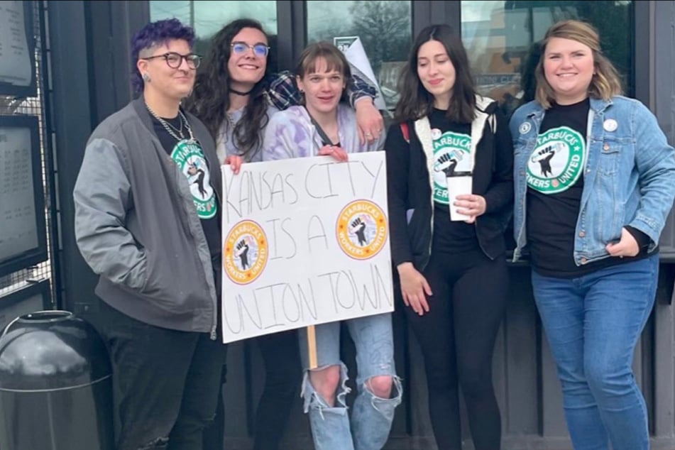 Starbucks workers in Overland Park claim union election victory despite corporate challenge