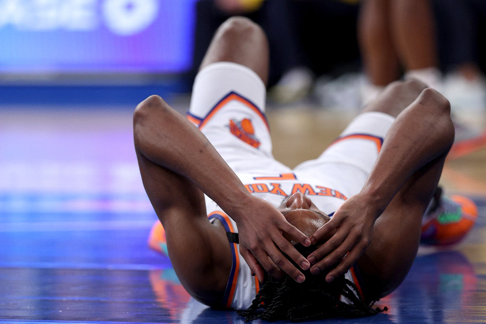 NBA cracks down on flopping with new in-game penalty