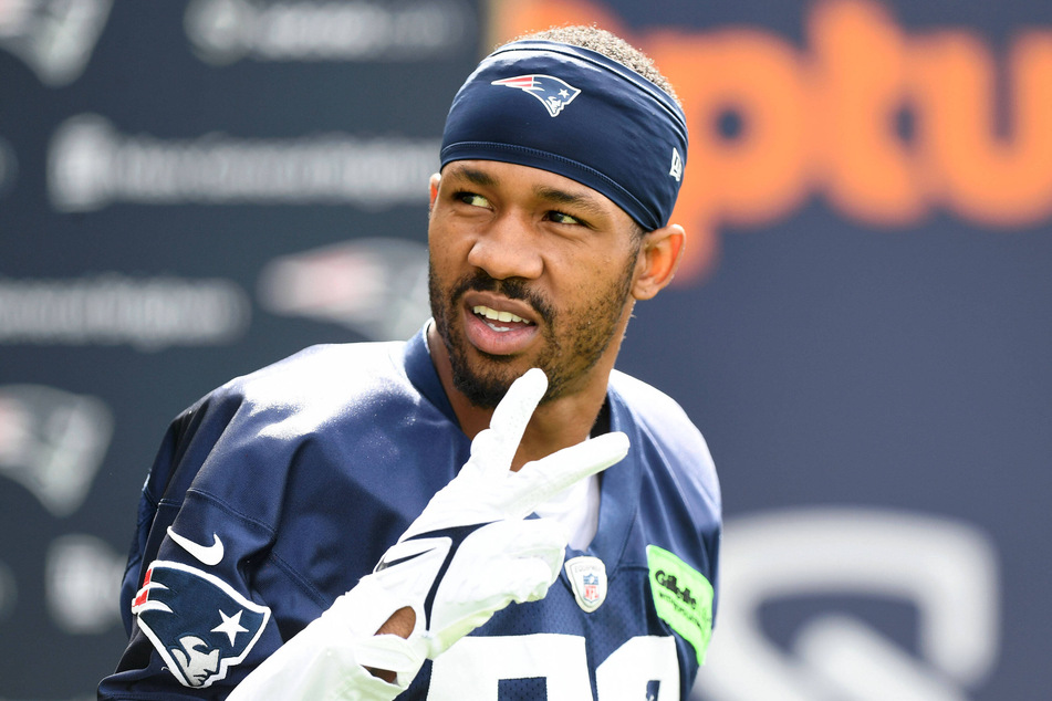 Cornerback Jack Jones of the New England Patriots was arrested for having two loaded firearms in his luggage at the airport.