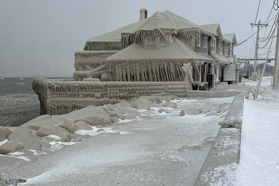 Winter storm Elliott: Death toll rises on Christmas Day, but NWS issues hopeful update
