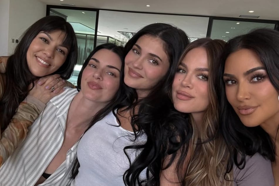 Kylie Jenner's (c) alleged stalker has been ordered by a judge to stay away from the Khy family and her family, including her sisters and her mom.