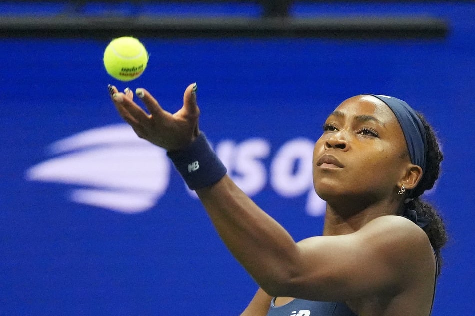 Coco Gauff tosses the ball for a serve during her US Open first round match on September 1, 2026.
