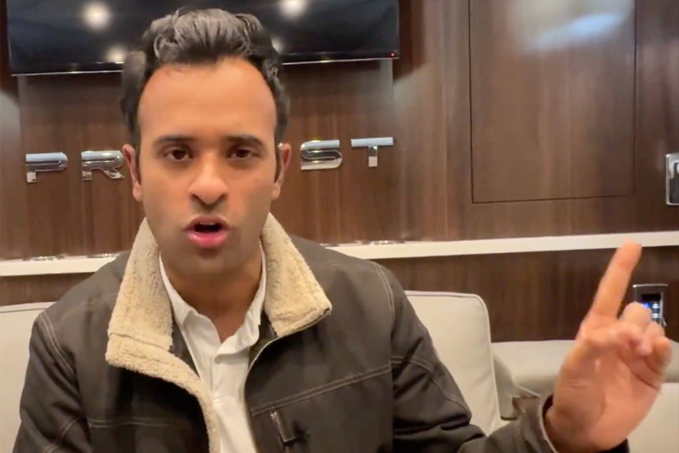 Vivek Ramaswamy pledged to remove himself from the Colorado ballot in solidarity in a video posted on Tuesday night.
