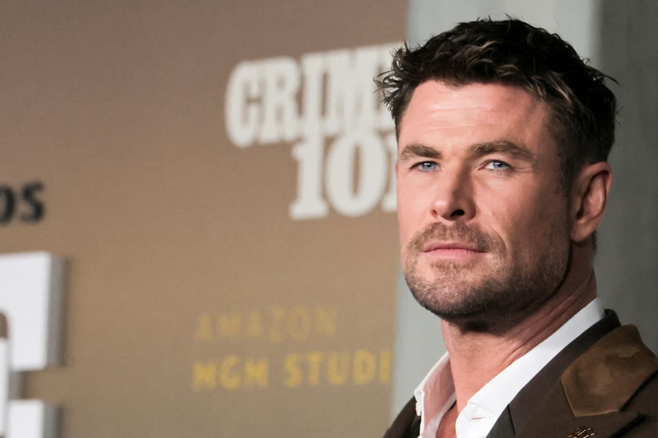 Chris Hemsworth reveals why he and his son were barred from boarding flight