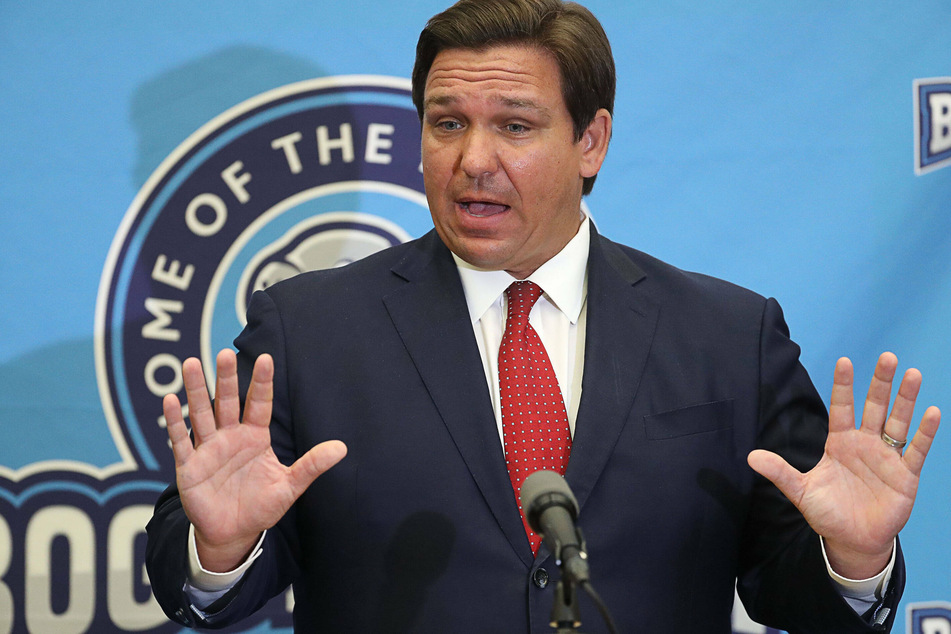 Jones suspects that Republican Governor Ron DeSantis had a hand in the raid.