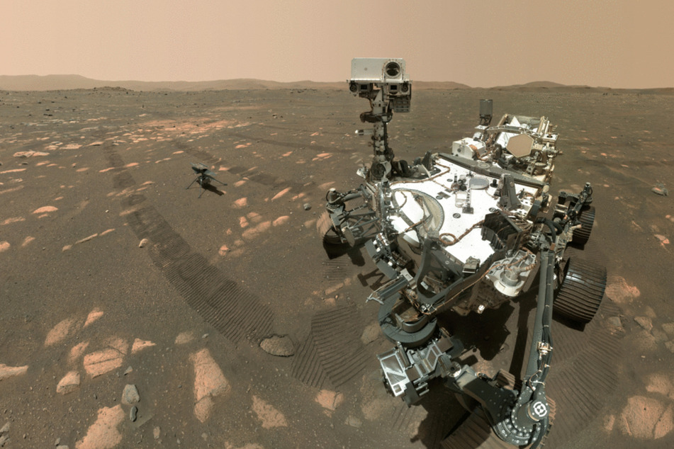 NASA rover takes a selfie with miniature helicopter on Mars!