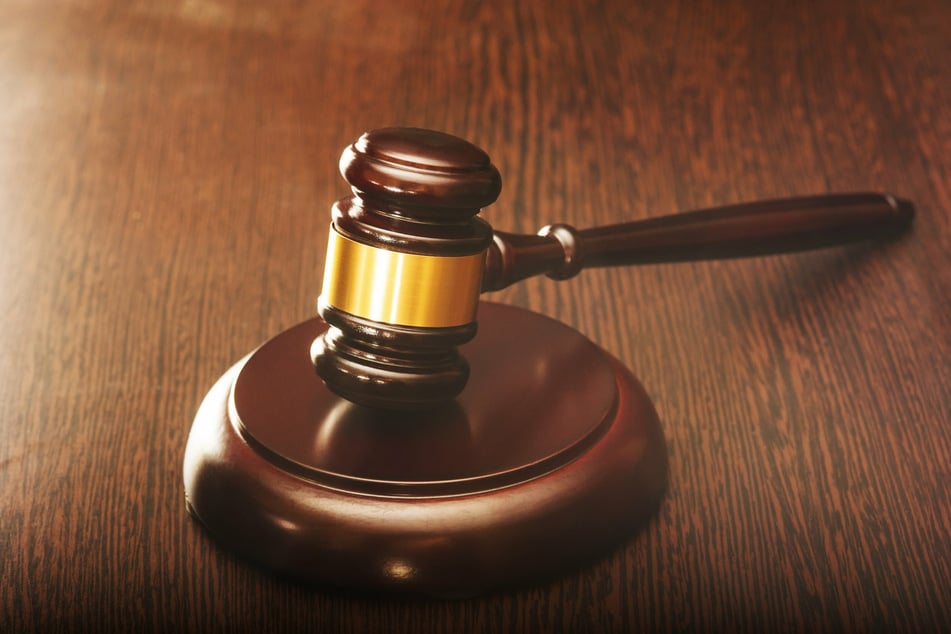 Kentucky's abortion ban temporarily blocked by federal judge