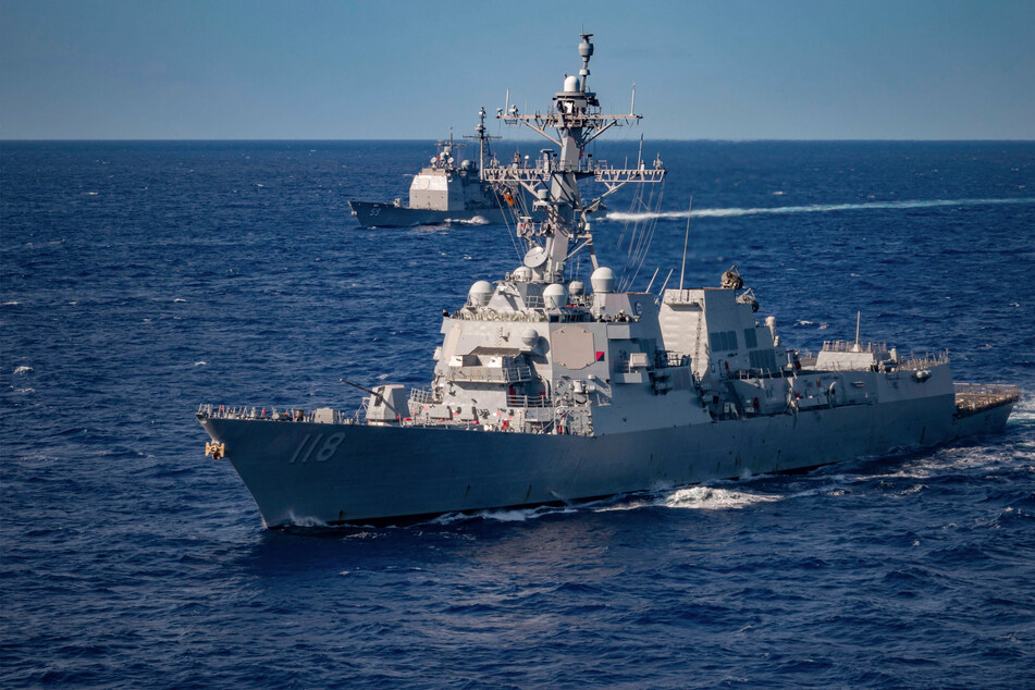 Exercises between US and Filipino forces are simulating the capturing of islands in the South China Sea.