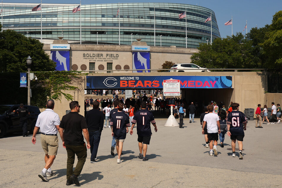Chicago Bears stadium targeted in huge overnight heist!