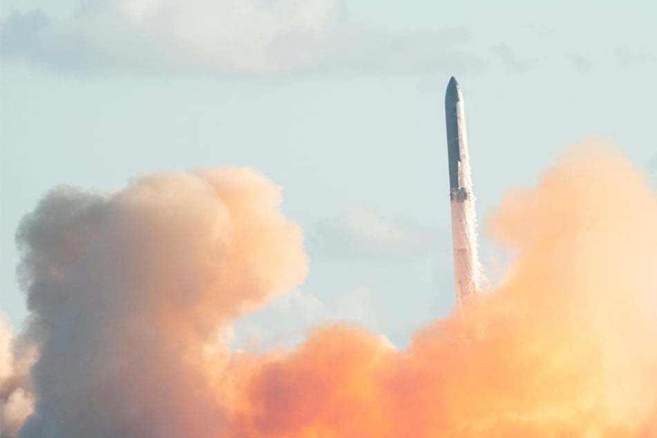 Pentagon urged to investigate Musk's SpaceX over possible Chinese ownership