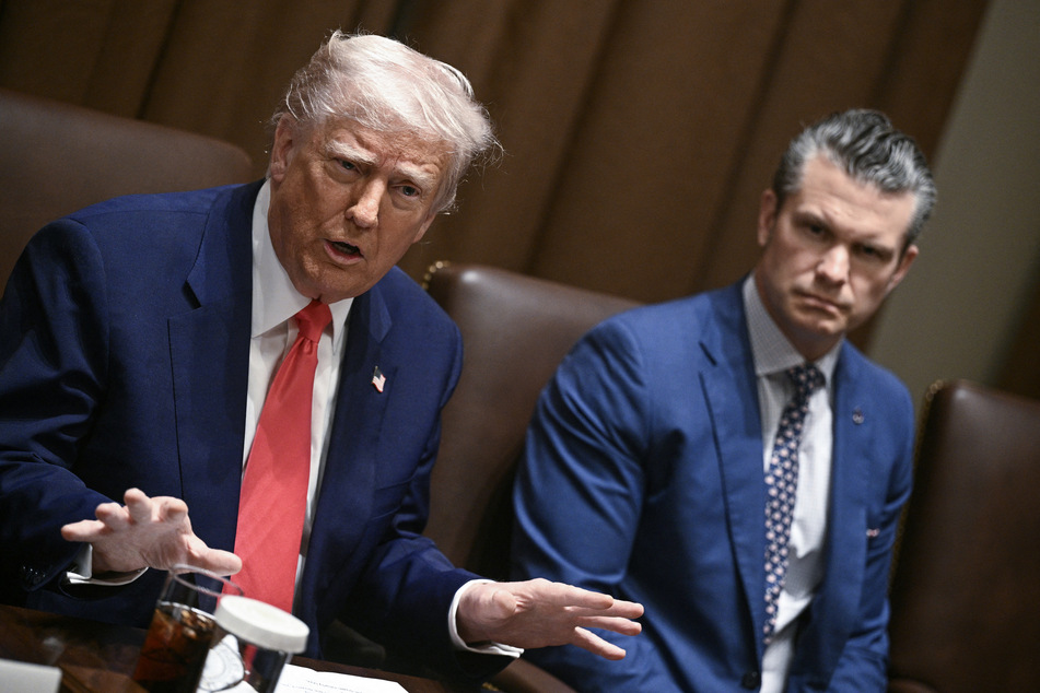 Donald Trump (l.) rambled about being willing to strike a deal with China, and claimed that Xi Jinping was a "friend" of his.