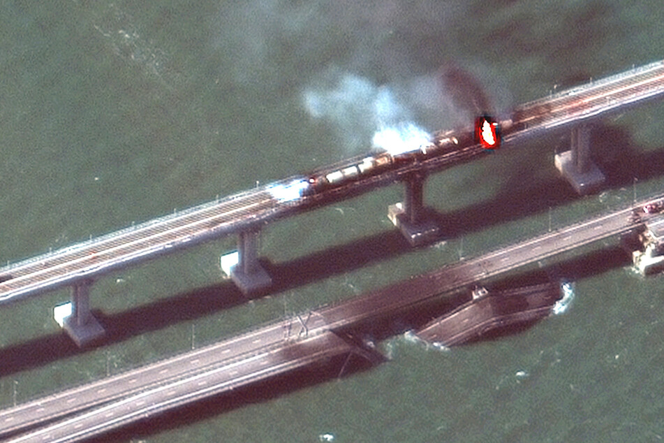 Russian citizens detained as suspects in Crimean bridge bombing