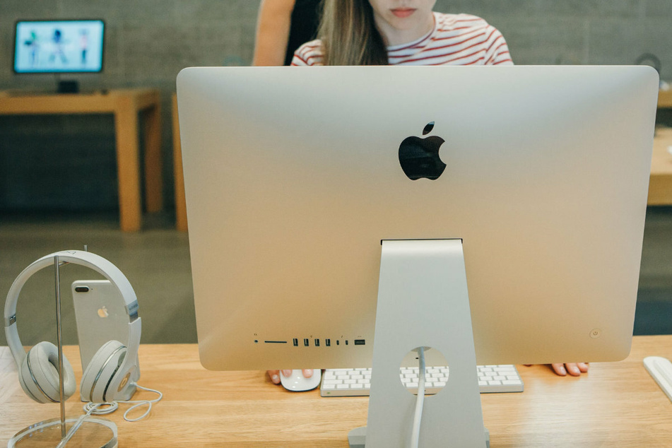 Is Apple officially pulling the plug on the classic iMac Pro?