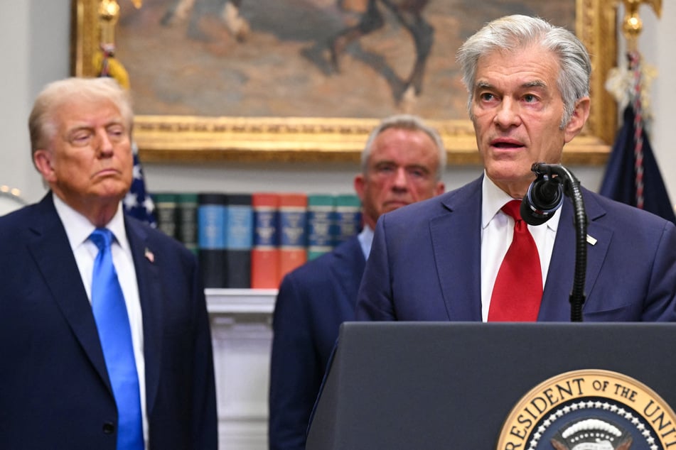 Dr. Oz backpedals on Trump's alarming claims about Tylenol and autism