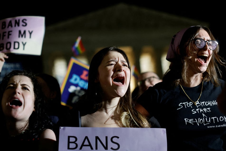 Roe v. Wade is on its way out, Supreme Court leak shows