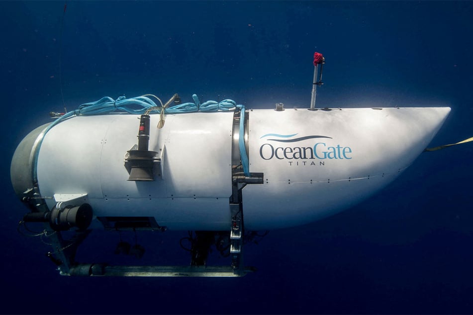 Missing Titanic sub search finds debris and raises fears of the worst