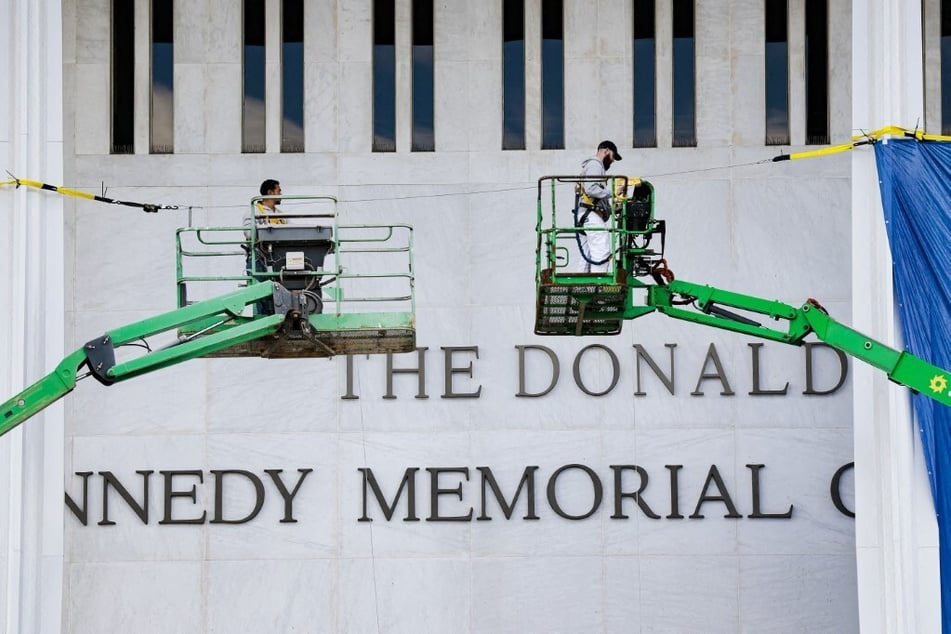 Kennedy Center begins removing "all references" to Trump following judge's ruling