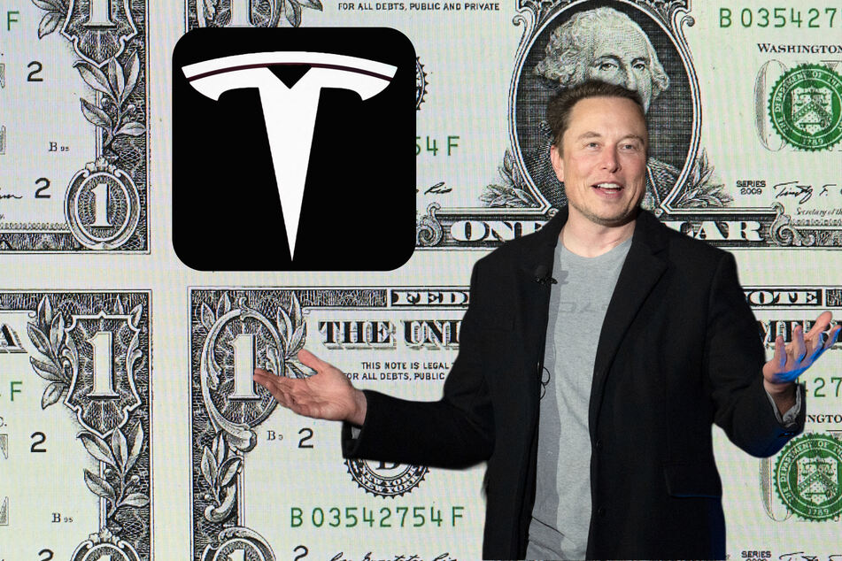 Elon Musk sells billions in Tesla shares as Twitter takeover saga continues