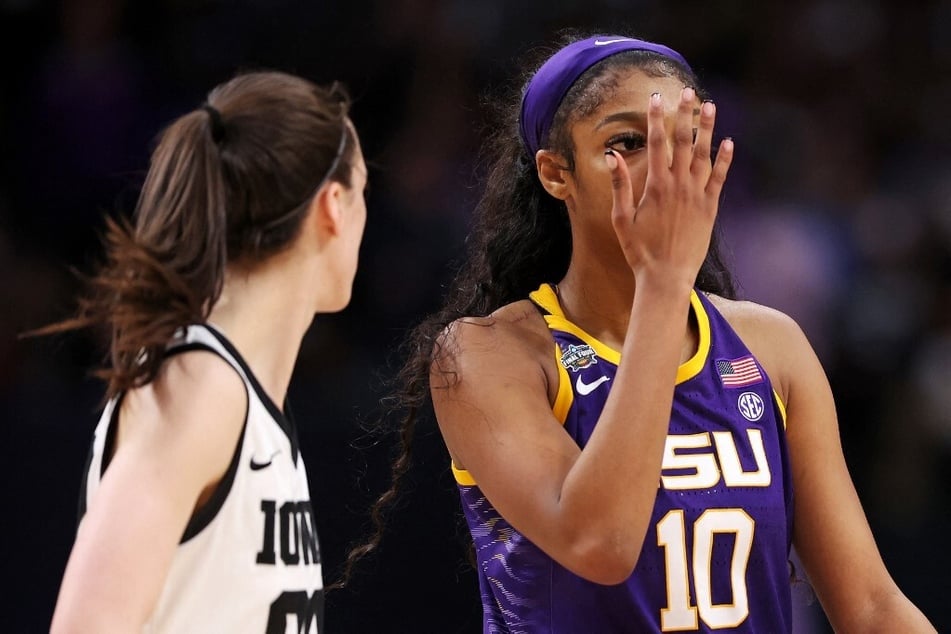 Angel Reese (r.) and Caitlin Clark are poised for a rematch of last season's National Championship game.
