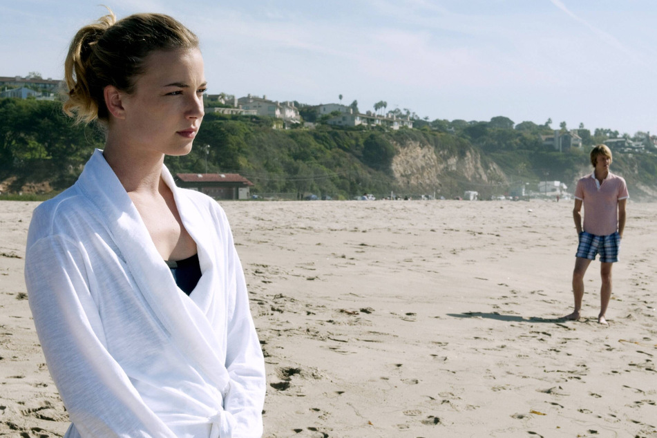 Revenge is set in The Hamptons, a wealthy beachside area of Long Island.