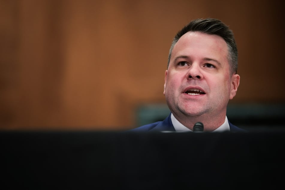 Trump orders new director of national intelligence to downsize key office
