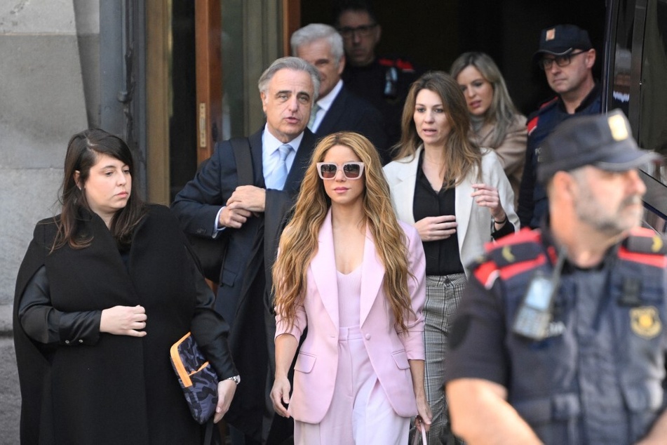 Shakira leaves the High Court of Justice of Catalonia after attending her trial on tax fraud on November 20, 2023.