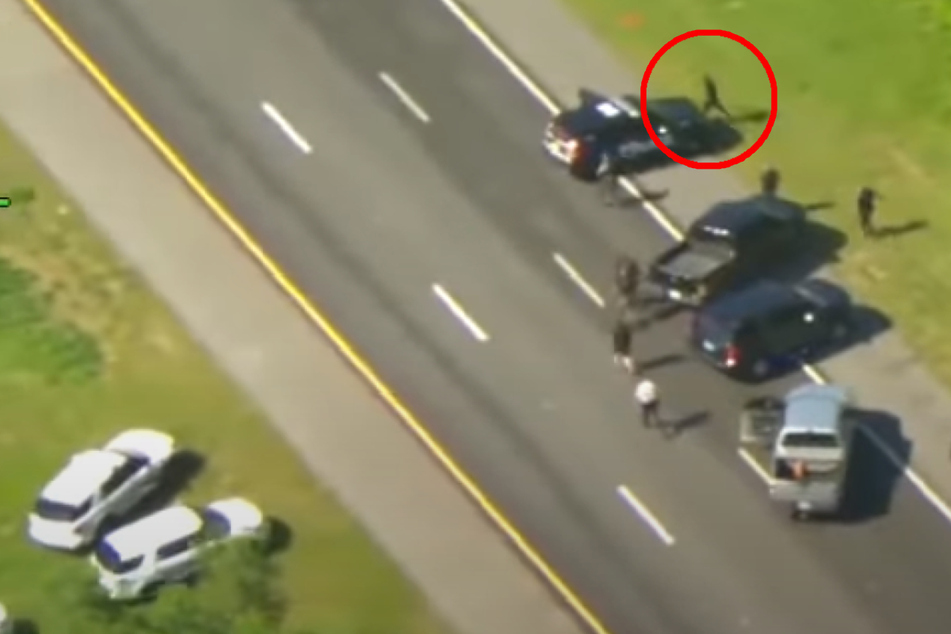 Florida man steals one cop car after another in high speed police chase!